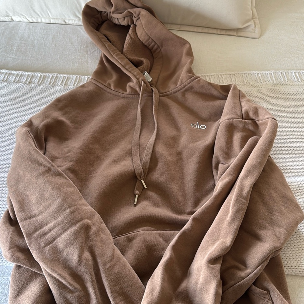 ALO Yoga Women's Cozy Brown Hoodie